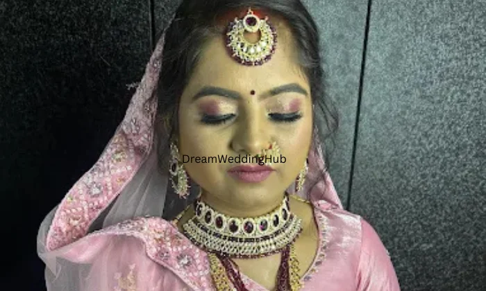 Makeup Artist Swarnali Karmakar